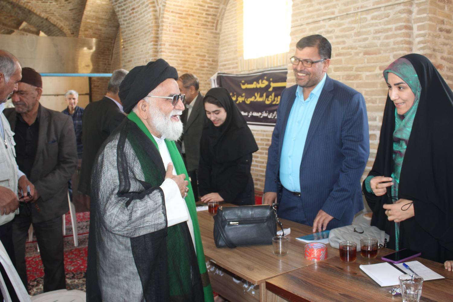 میزخدمت بهداشت4.JPG